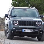 Jeep-Renegade-4xe-Trailhawk-(39)
