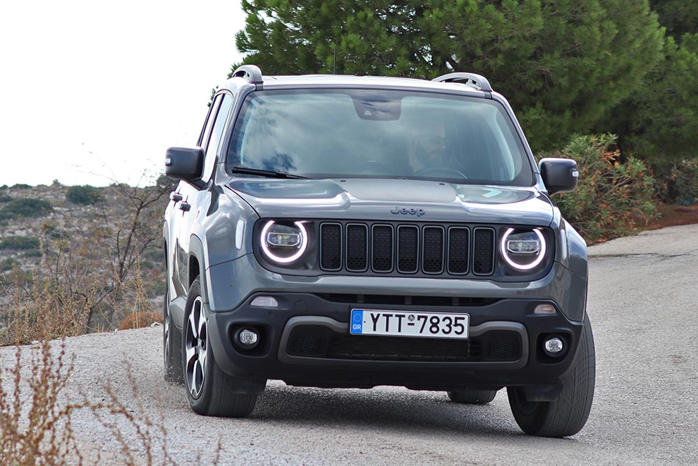 https://autogreeknews.gr/wp-content/uploads/2021/10/Jeep-Renegade-4xe-Trailhawk-39.jpg
