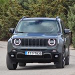 Jeep-Renegade-4xe-Trailhawk-(40)