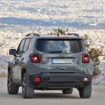 Jeep-Renegade-4xe-Trailhawk-(43)