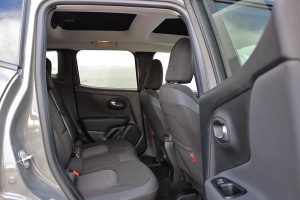 Jeep Renegade 4xe Trailhawk (5)