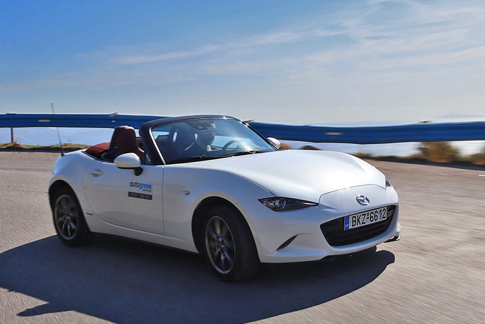 https://autogreeknews.gr/wp-content/uploads/2021/10/Mazda-MX-5-1-21.jpg