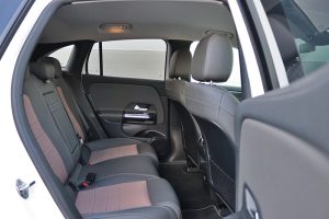 Mercedes EQA 250 (17)