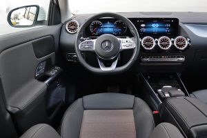 Mercedes EQA 250 (25)