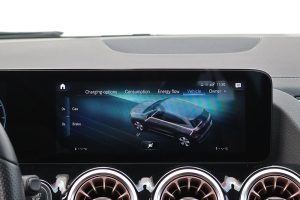 Mercedes EQA 250 (31)