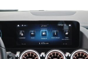 Mercedes EQA 250 (34)