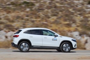 Mercedes EQA 250 (8)