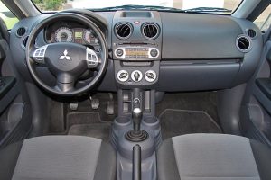 Mitsubishi-Colt-1,3 (14)