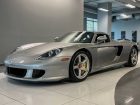 Porsche-Carrera-GT-1