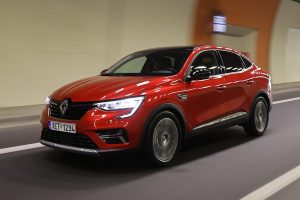 Renault-Arkana-Greece-(2)