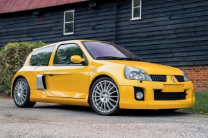 Renault-Clio-V6-2