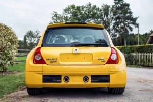 Renault-Clio-V6-5