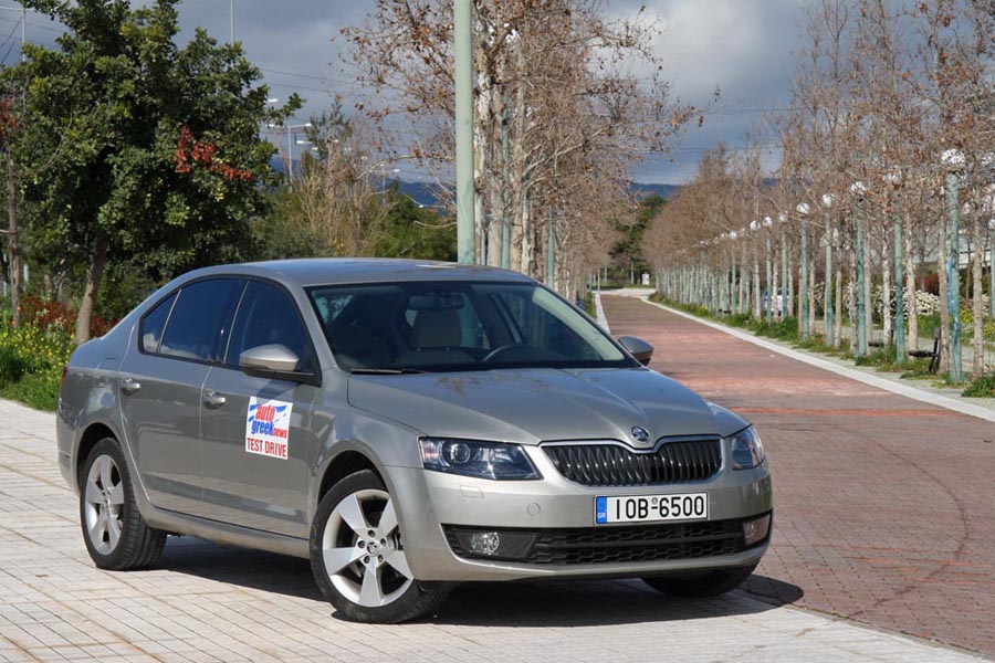 https://autogreeknews.gr/wp-content/uploads/2021/10/Skoda-Octavia-2013-1.jpg