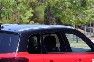 Suzuki-Vitara-roof