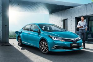 Toyota-Corolla-PHEV-(1)