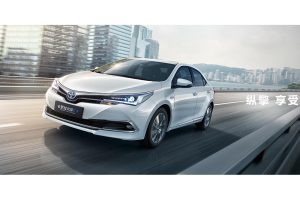 Toyota-Corolla-PHEV-3