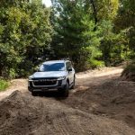 Toyota-Land-Cruiser-83