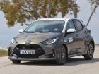 Toyota-Yaris-1.5-Hybrid-(3a)