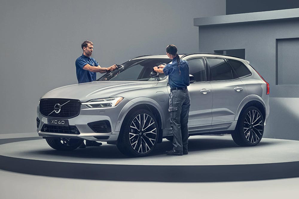 https://autogreeknews.gr/wp-content/uploads/2021/10/Volvo-Service-7.jpg