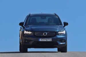 Volvo XC40 Recharge T8 (8)