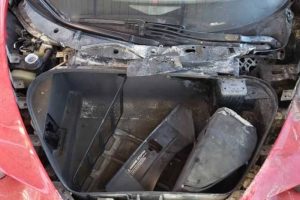 bugatti-chiron-with-fire-damage-front-view (2)