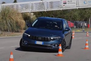 fiat tipo moose test