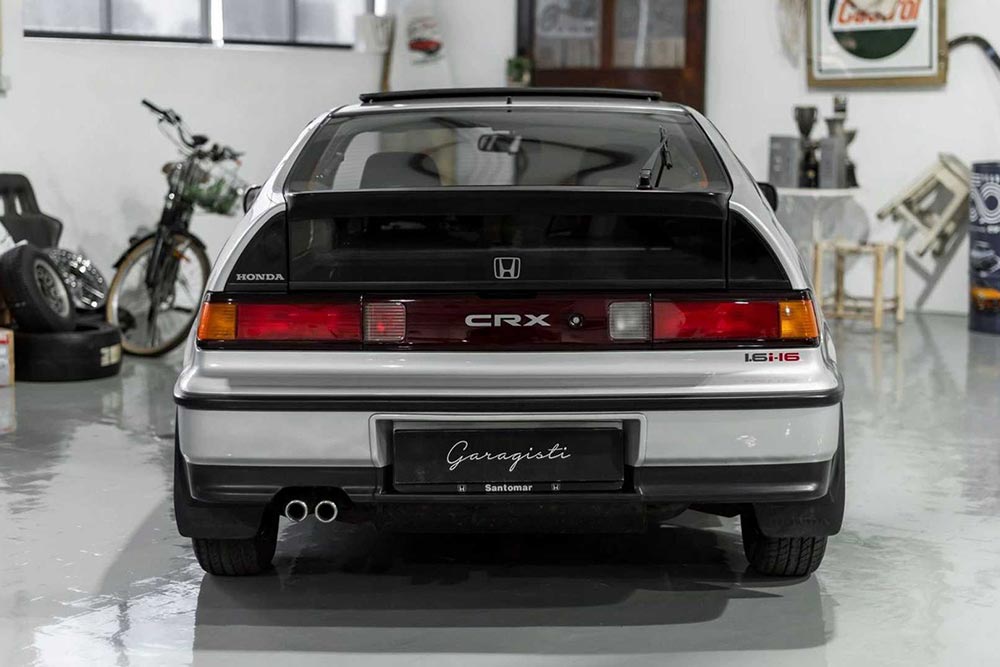 https://autogreeknews.gr/wp-content/uploads/2021/10/honda-cr-x-1990-6.jpg
