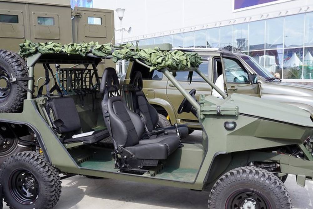 https://autogreeknews.gr/wp-content/uploads/2021/10/lada-niva-based-sarmat-2-buggy-06.jpg