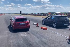 mercedes-amg-a-35-drag-races-vw-golf-gti-mk5