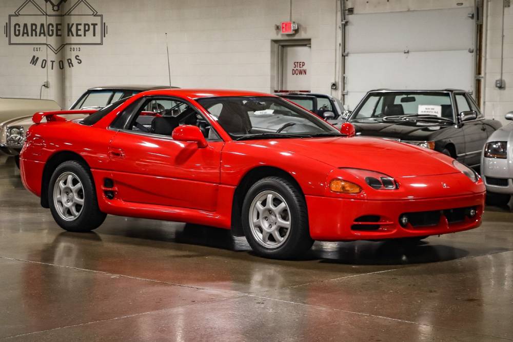 https://autogreeknews.gr/wp-content/uploads/2021/10/one-owner-red-1994-mitsubishi-3000gt-for-sale-1.jpg