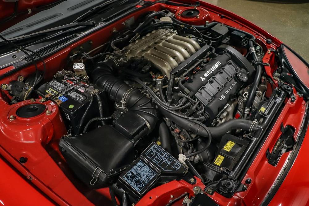 https://autogreeknews.gr/wp-content/uploads/2021/10/one-owner-red-1994-mitsubishi-3000gt-for-sale-4.jpg