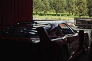 this-1989-ferrari-f40-has-hardly-seen-the-light-of (1)