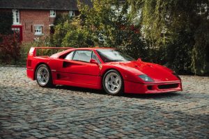 this-1989-ferrari-f40-has-hardly-seen-the-light-of (3)