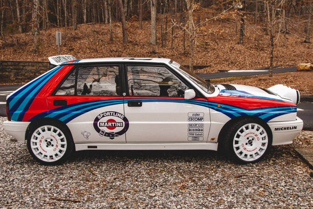 https://autogreeknews.gr/wp-content/uploads/2021/11/1989-lancia-delta-hf-integrale-on-sale-9.jpg