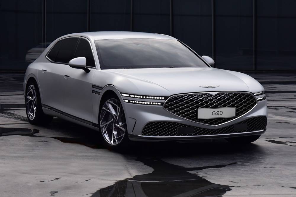 https://autogreeknews.gr/wp-content/uploads/2021/11/2022-genesis-g90-luxury-sedan-previewed-in-officia.jpg