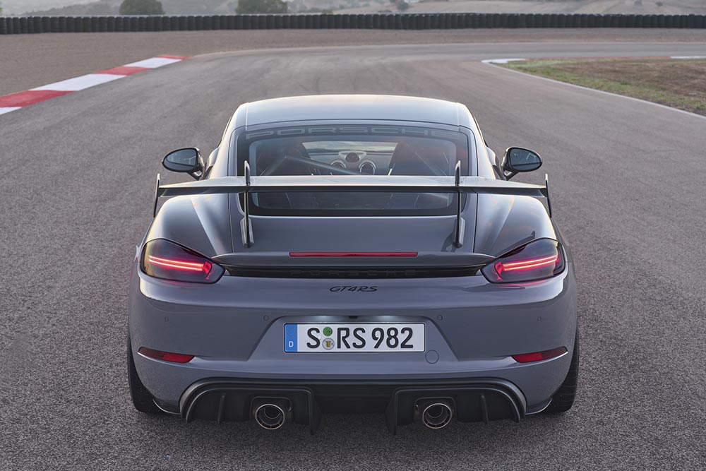 https://autogreeknews.gr/wp-content/uploads/2021/11/2022_Porsche_718_Cayman_GT4_RS_6.jpg