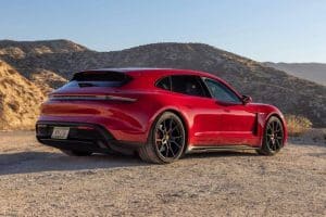 590-hp-2022-porsche-taycan-gts-debuts-in-californi (8)