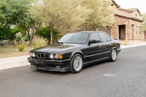 Alpina-B10-1