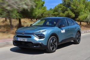 Citroen-C4-C-Cross-1.2T-130-EAT8-(1)