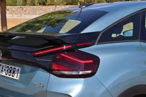 Citroen-C4-C-Cross-1.2T-130-EAT8-(27)