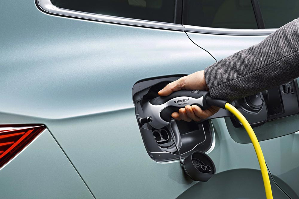 «Καίνε» βενζίνη ή ντίζελ τα ηλεκτρικά αυτοκίνητα;