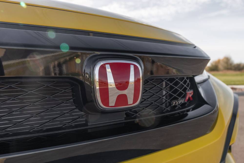 https://autogreeknews.gr/wp-content/uploads/2021/11/Honda-Civic-Type-R-Limited-Edition-10.jpg