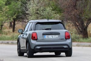 MINI-Cooper-5d-2021-(32)