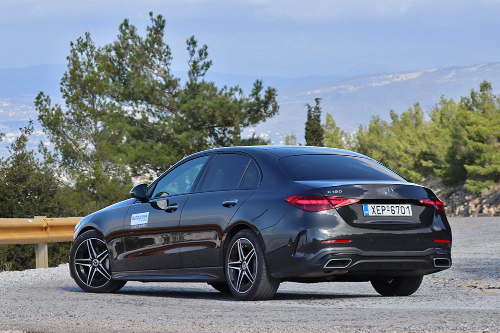 https://autogreeknews.gr/wp-content/uploads/2021/11/Mercedes-C-180-2021-43.jpg