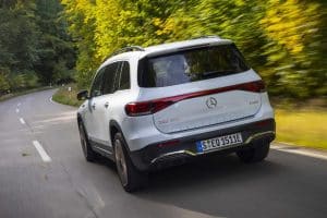 Mercedes-EQB-3