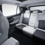 Mitsubishi-airtrek-(7)