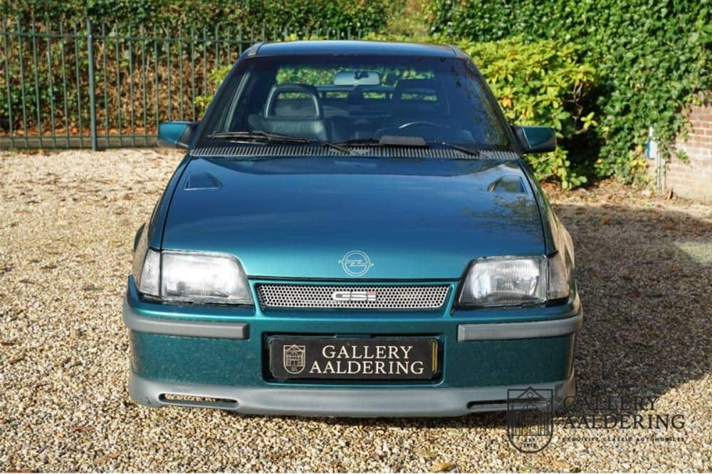 https://autogreeknews.gr/wp-content/uploads/2021/11/Opel-Kadett-GSi-1.jpg