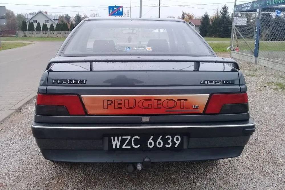 https://autogreeknews.gr/wp-content/uploads/2021/11/Peugeot_405_1994_FSO-7.jpg