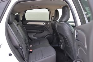 Renault Arkana E-TECH Hybrid (14)