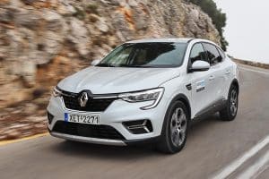 Renault Arkana E-TECH Hybrid (1a)